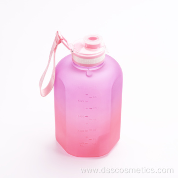 New Motivational Bpa Free sport plastic drinking 2 liter water bottle 2l with time marker straw